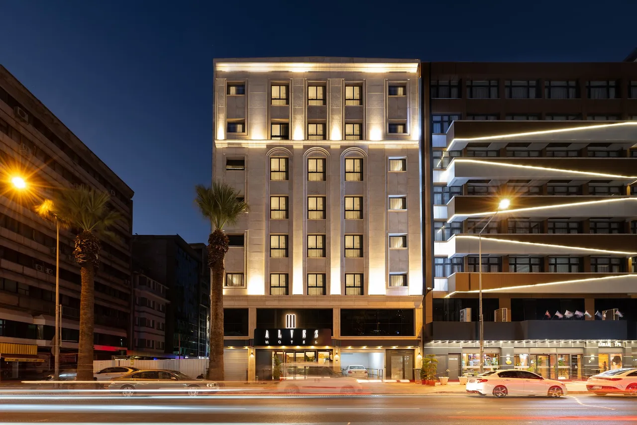 ALVES HOTEL in Izmir City Centre