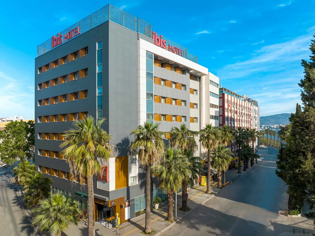 ibis İzmir Alsancak in Izmir City Centre